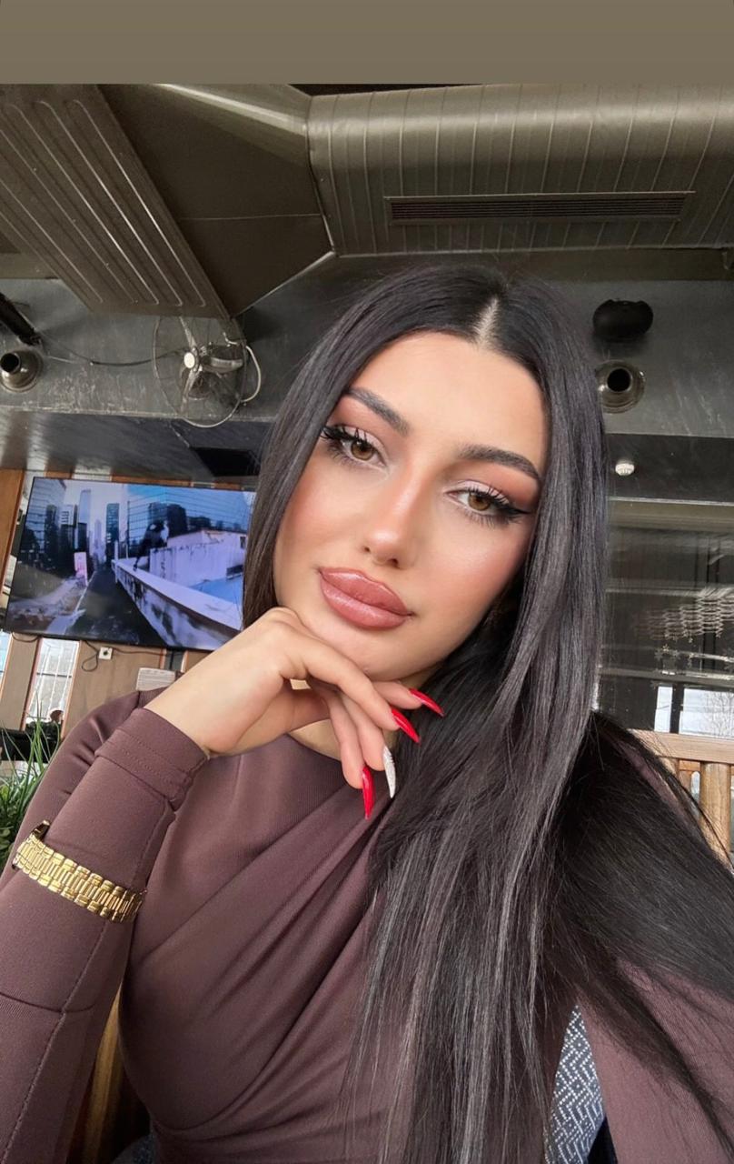 Asmasız Sofistike Kadın Escort Bayan Vesile