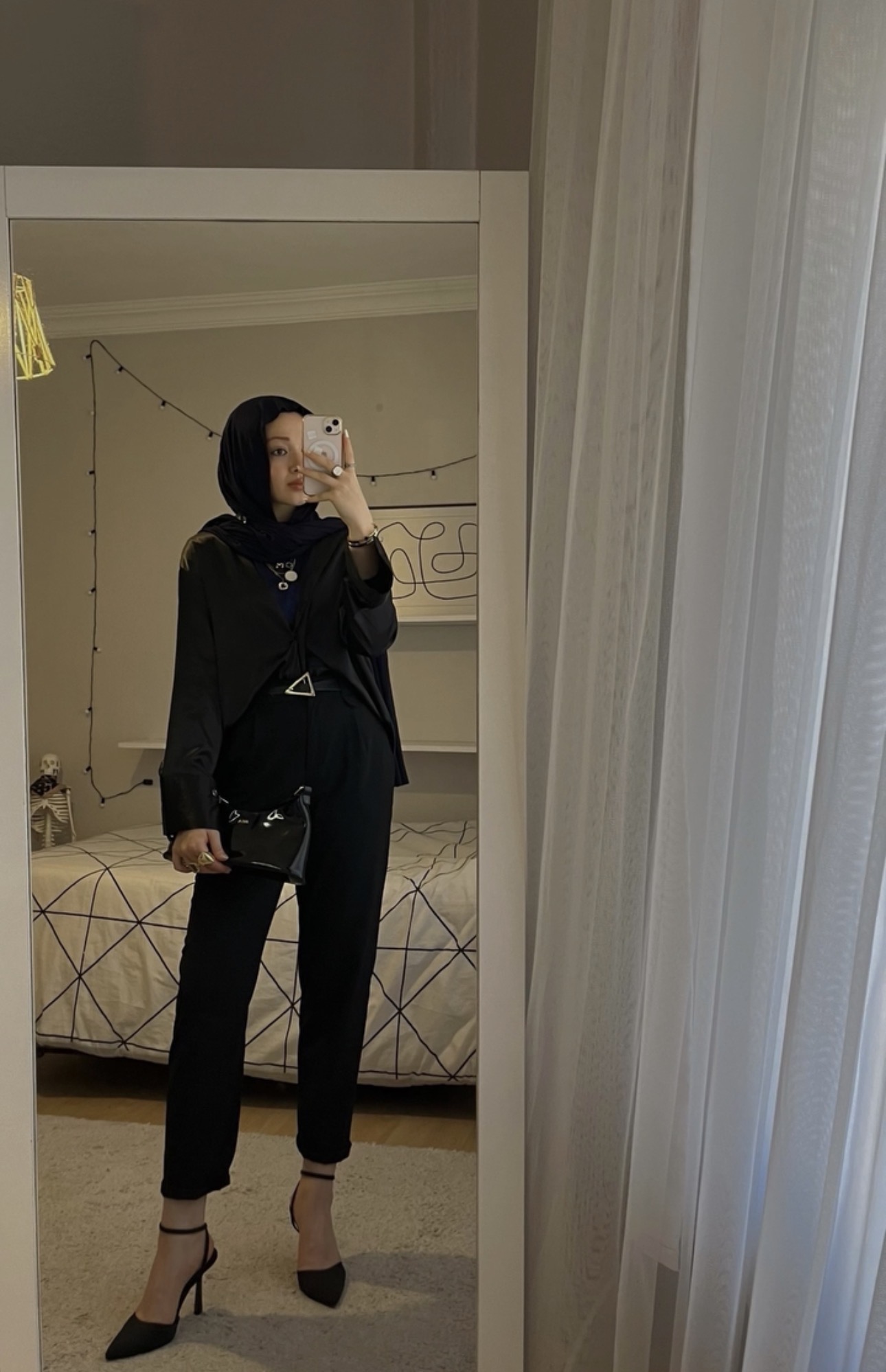 Gedelli Savaşçı Kadın Bayan Escort Emel