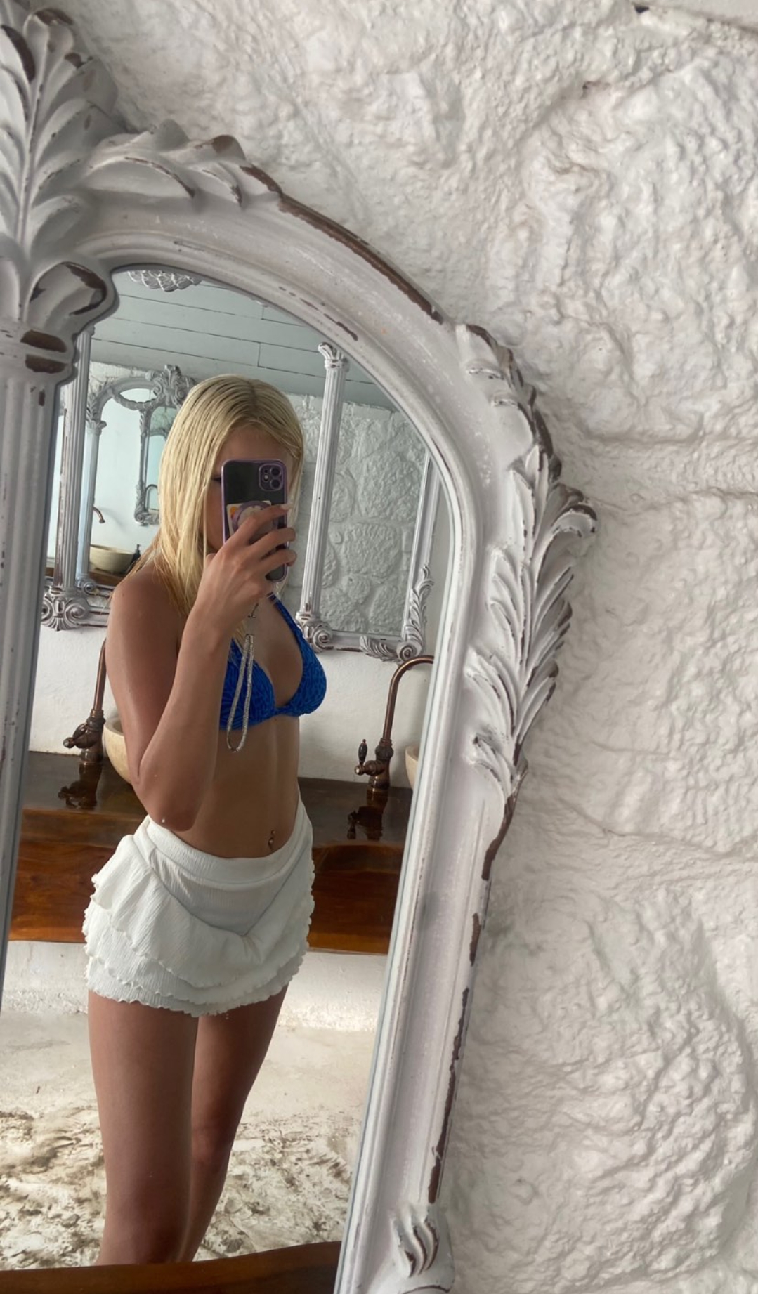 Şeker Huzurlu Bayan Escort Aimee